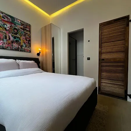 Homestay Roxy's Fishmarket *